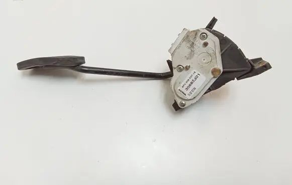 Volvo XC90 Accelerator throttle pedal 30683521