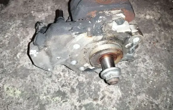 Renault Trafic II (X83) Fuel injection high pressure pump 0445010075 8200108225