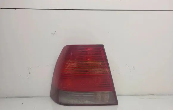 Volkswagen Golf IV Rear/tail lights 1J5945257