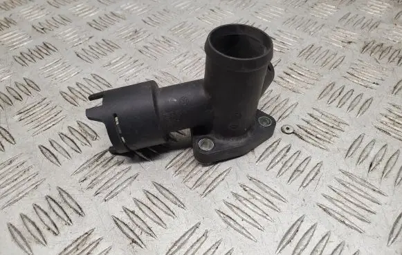 Volkswagen Touareg II Engine coolant pipe/hose 03H121133