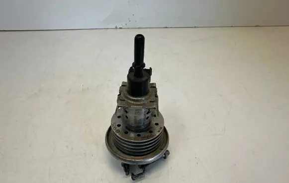 Mercedes-Benz Sprinter W906 Fuel injector A0004901013 04440210312