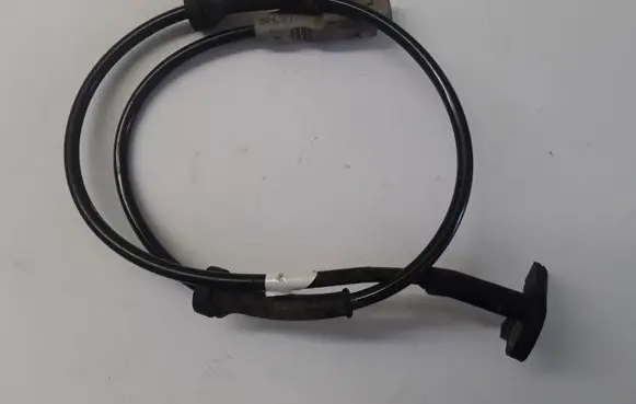 Land Rover Discovery 3 - LR3 ABS brake wheel speed sensor 0285007738
