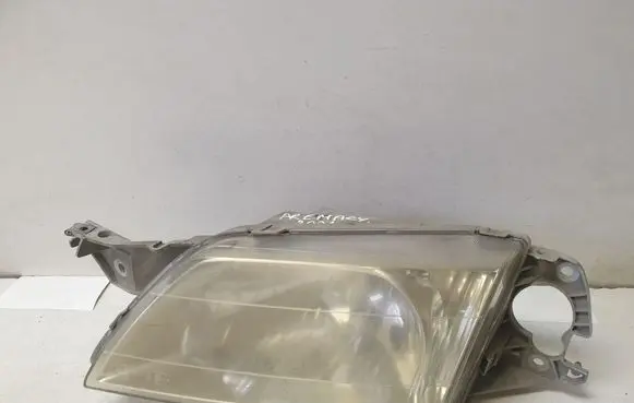 Mazda Premacy Headlight/headlamp 90733100