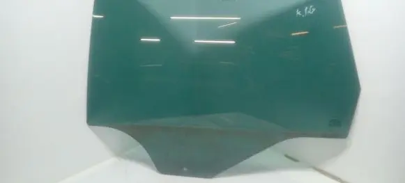 Seat Altea XL Rear door window glass