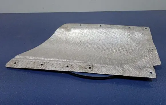 BMW X5 E53 Exhaust heat shield 7424885