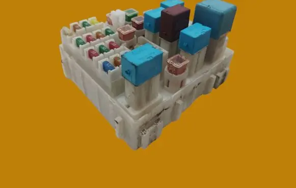Toyota RAV 4 (XA20) Fuse box set