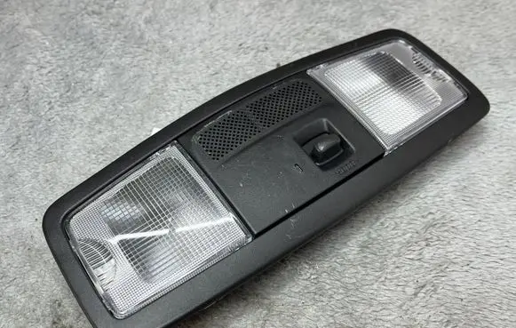 Mitsubishi Outlander Headlining lighting console trim 8401A162XA