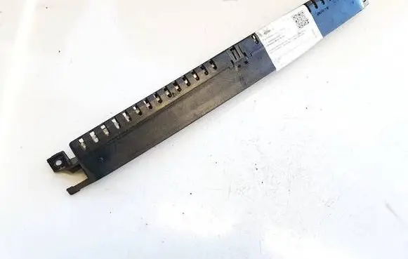 Volkswagen Bora Third/center stoplight 1J6945097C