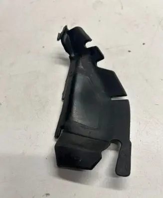 Audi A4 S4 B9 Radiator trim 8w0121673