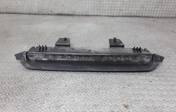 Volvo V50 Third/center stoplight 8620290