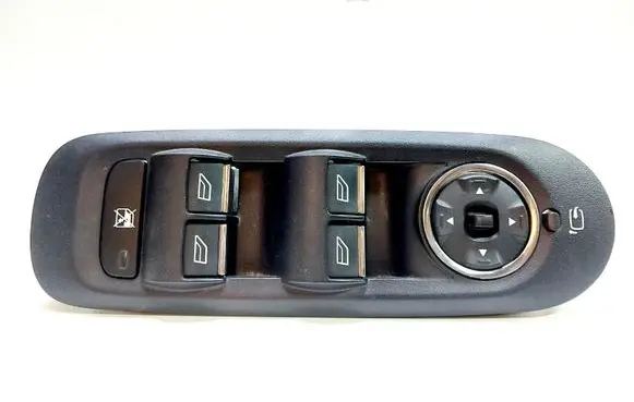 Ford Mondeo MK IV Electric window control switch 7S7T14A132BC