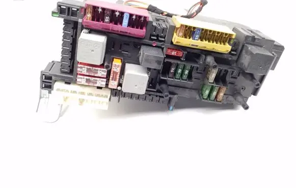 Mercedes-Benz E W212 Fuse module A2129001306