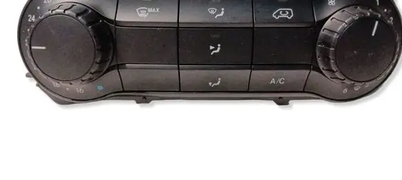 Mercedes-Benz Vito Viano W447 Climate control unit A4479004618 5HB01417331