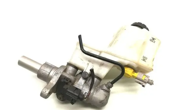 Volkswagen PASSAT B7 Master brake cylinder 1K0945459A 03350891131 5N0945459A