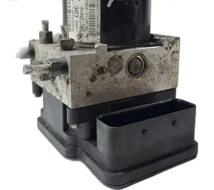 Renault Megane III Master brake cylinder 476605724r 10.0212-0962.4 28.5612-5803.3