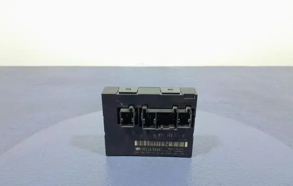 Audi A3 S3 A3 Sportback 8P Comfort/convenience module 8P0959433H