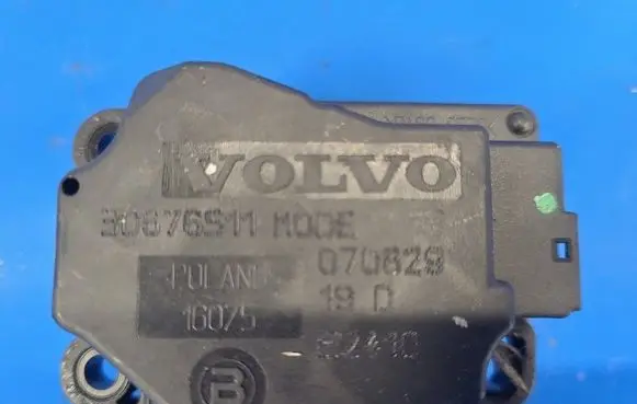 Volvo XC90 Air flap motor/actuator 30676511