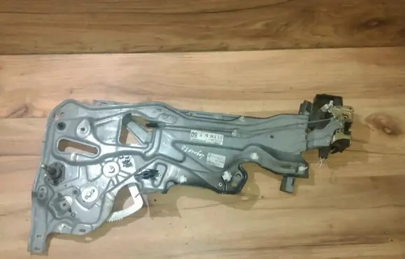 Renault Laguna I Sliding door window regulator with motor 7701672416