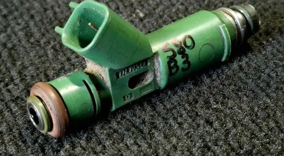 Volvo S80 Fuel injector 9470229 3600