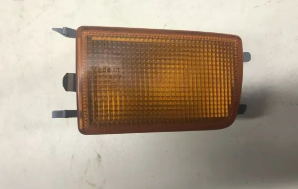 Volkswagen Vento Front indicator light 1H0953155C 1H0953049F