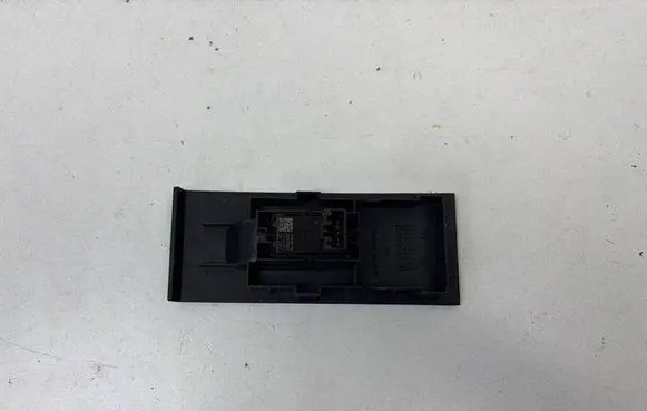 Skoda Rapid (NH) Electric window control switch 5JA959855A