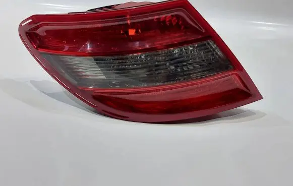 Mercedes-Benz C W204 Rear/tail lights A2048202964