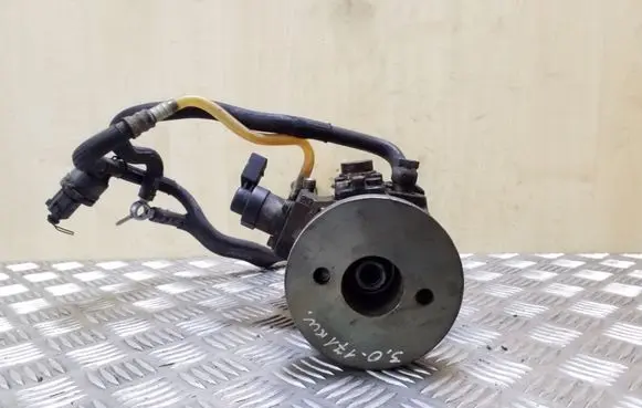 Audi A6 S6 C6 4F Fuel injection high pressure pump 059130755S 0445010154 059130103G