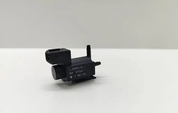 BMW 5 E60 E61 Turbo solenoid valve 1742712 72234100