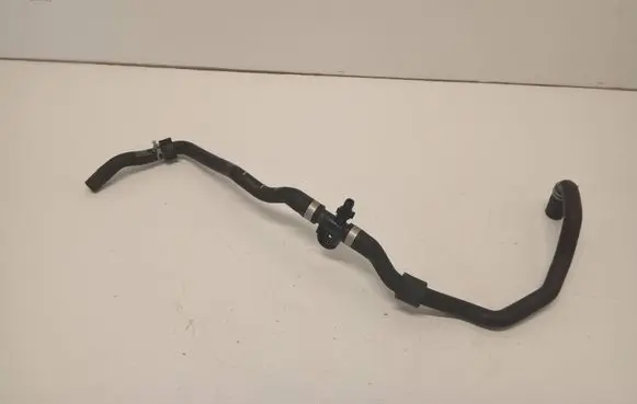 Volvo XC60 Engine coolant pipe/hose 32138790