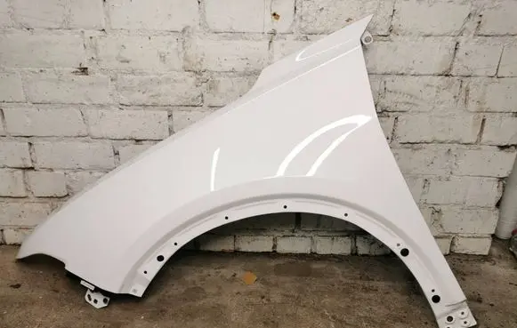 Alfa Romeo Tonale Fender