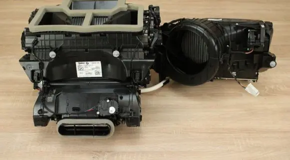 BMW 4 G22 G23 G24 G26 Interior heater climate box assembly 430IXA