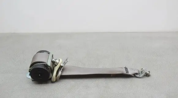 Nissan Rogue Rear seatbelt 609449100