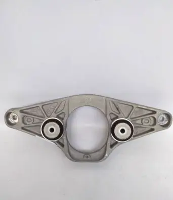 BMW 6 F06 Gran coupe Rear differential/diff mount bracket 2284474 33172284474