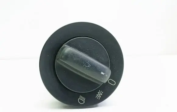 BMW 5 E39 Light switch 8363683
