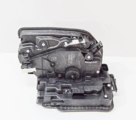 BMW 6 G32 Gran Turismo Rear door lock 7477697 18283810