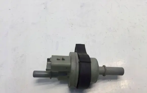 Opel Grandland X Turbo solenoid valve 9802009480