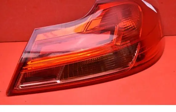 Opel Insignia A Rear/tail lights VP9TTX-13404