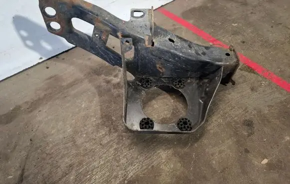 Volvo V60 Front bumper cross member 31362373