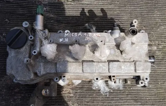 Nissan Micra Engine head bx0UKL2