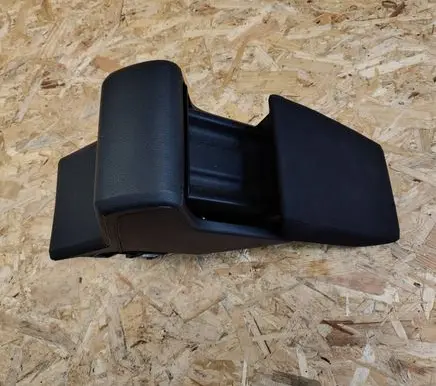 Volkswagen Polo VI Armrest 6F0864207D 5540261008031805