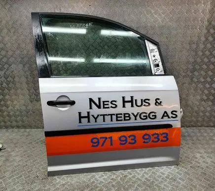 Volkswagen Caddy Front door 2K0831056B