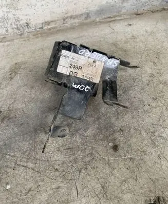 Dacia Sandero II ABS pump bracket 