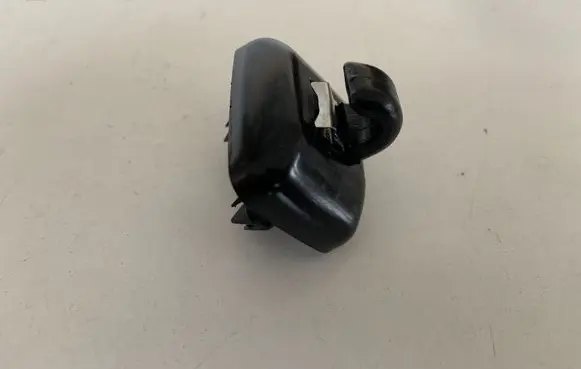 Audi Q5 SQ5 Sun visor clip/hook/bracket 8U0857562 8E0857562A
