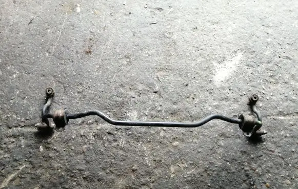 Nissan Qashqai Rear anti-roll bar/sway bar 