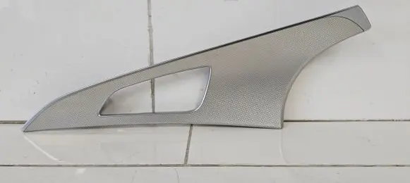 Audi A6 S6 C7 4G Front door trim bar 4G0867409