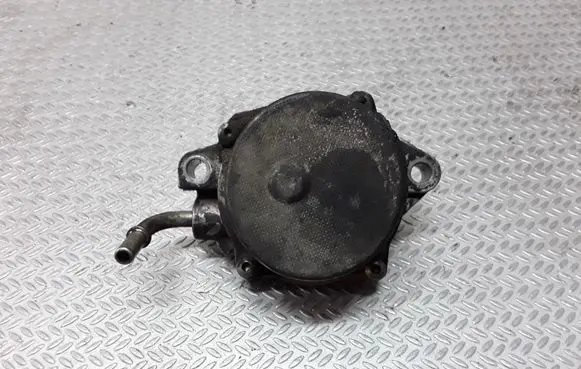 Peugeot 206 Vacuum pump 9637413980
