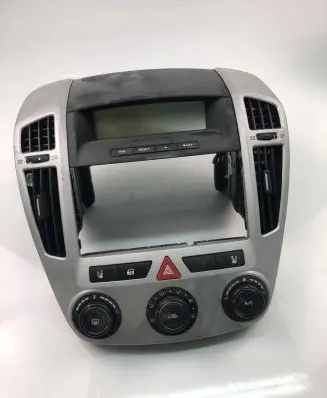 KIA Ceed Climate control unit 957101H100