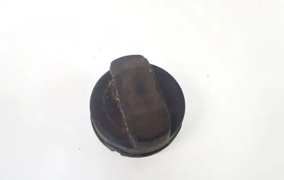 Audi A4 S4 B6 8E 8H Fuel tank filler cap 1h0201553b