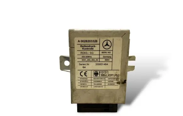 Mercedes-Benz S W220 Tire pressure sensor A0028203326
