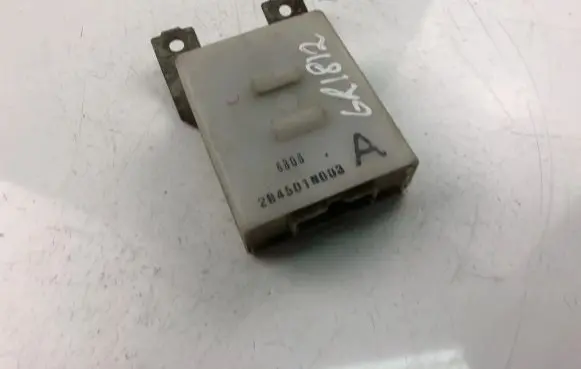 Nissan Almera N16 Other control units/modules 284501N003